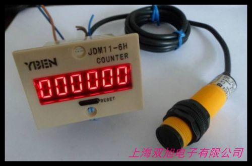 戶外運動硅膠計步器多功能LED電子跑步計數(shù)器運動手環(huán)計步器爆款